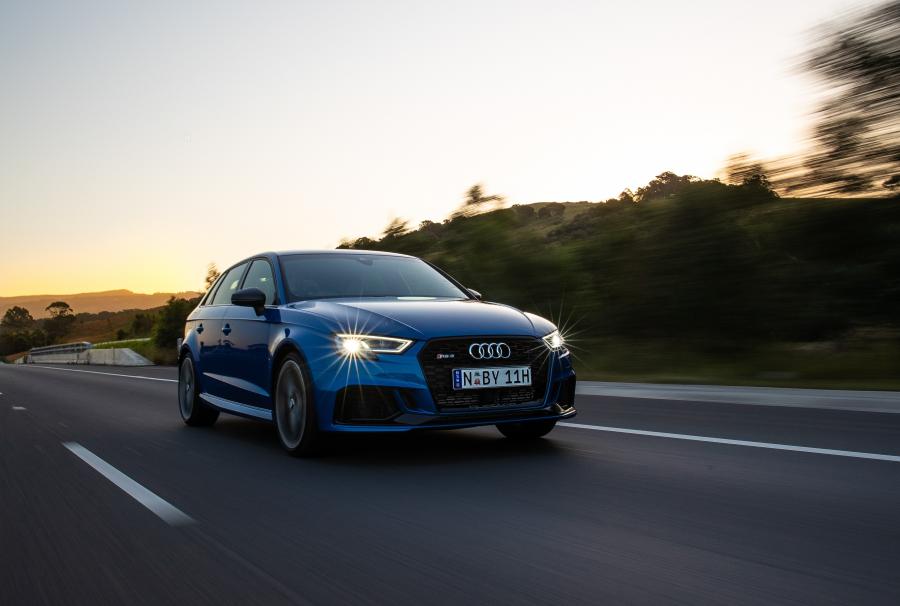  Audi RS3 Sportback (8V) 2017 года  (AU) (фото 36 из 40)